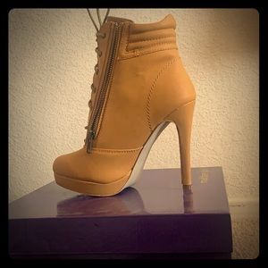 Gold Yellow Heels